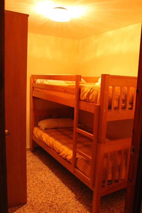 Apartaments Turístics Vilaró Llorts Exterior foto